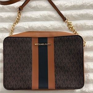 Michael Kors Jetsetter Crossbody Bag